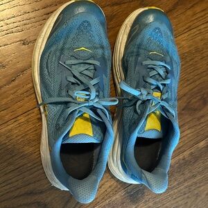 Super Cute Girls Hoka shoes 6.5